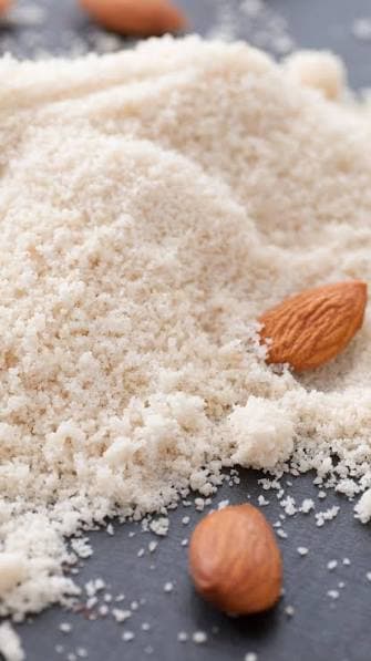 Harina de almendras suelta x 100g